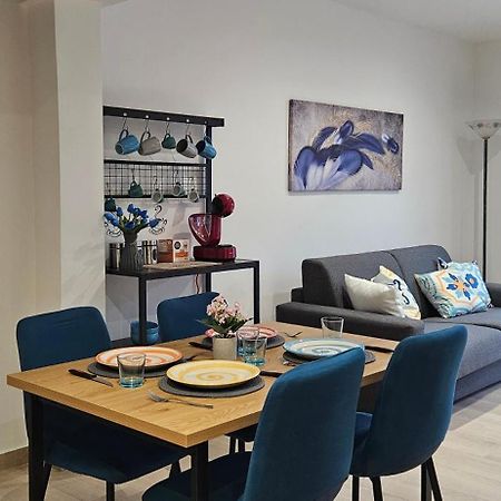 Sea Breeze Penthouse And Terrace Qawra St Paul'S Bay Apartment St. Paul's Bay Exterior foto